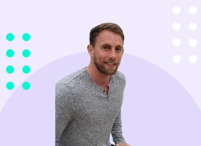 Michael Shackelford for in front of light purple background for Viably eCommerce Funding Customer Success Story